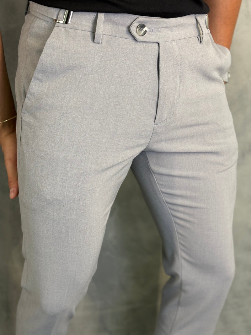 PANTALÓN DE SASTRERÍA ATENAS CON AJUSTE DE HEBILLA PUNTO H GRIS